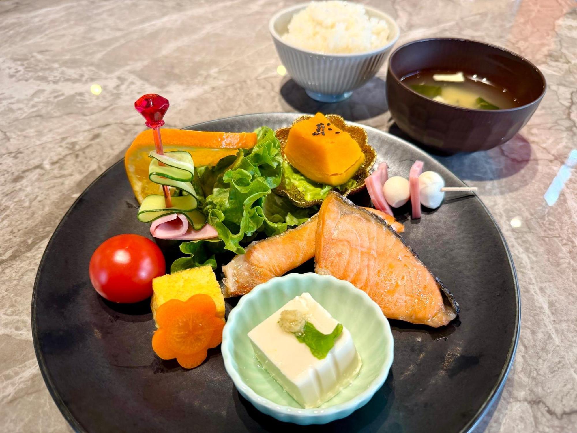 Apa Hotel Asakusa Kaminarimon Minami — Photos 2